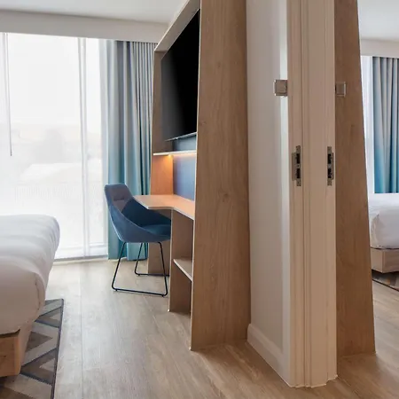 Hampton By Hilton Piccadilly Отель