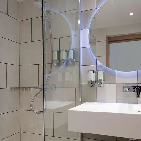 Hampton By Hilton Piccadilly 酒店