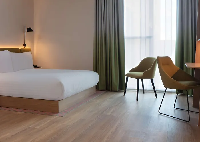 Hampton By Hilton Piccadilly 酒店