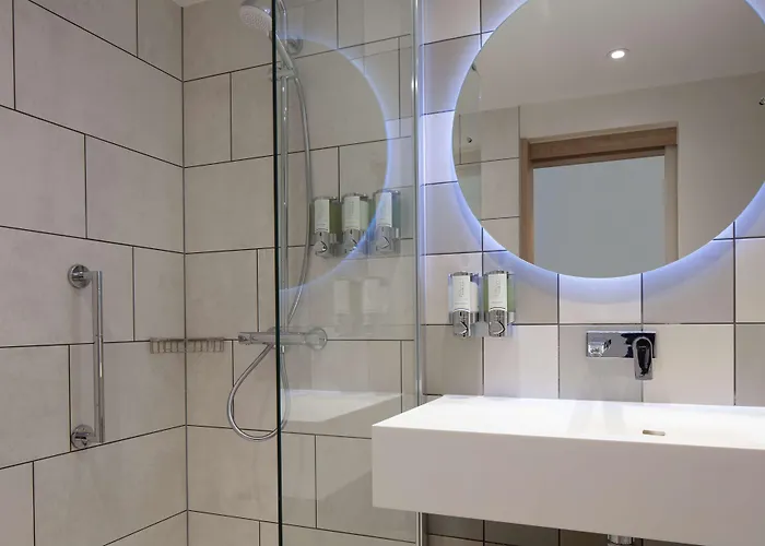 Hampton By Hilton Piccadilly 酒店