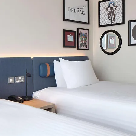 Hampton By Hilton Piccadilly 3*