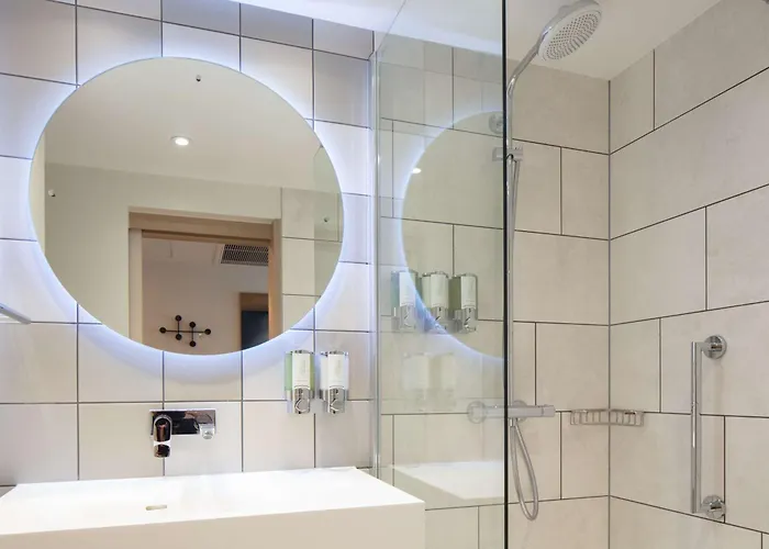 Hampton By Hilton Piccadilly