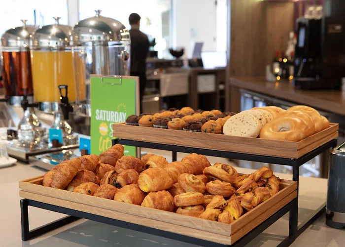 Hampton By Hilton Piccadilly 3*